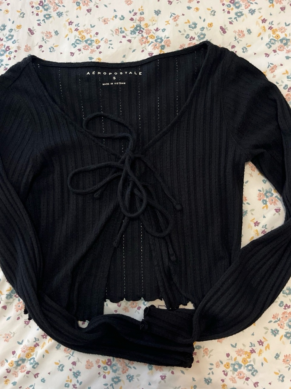 Aeropostale Black Ribbed Lace-Up Crop Cardigan